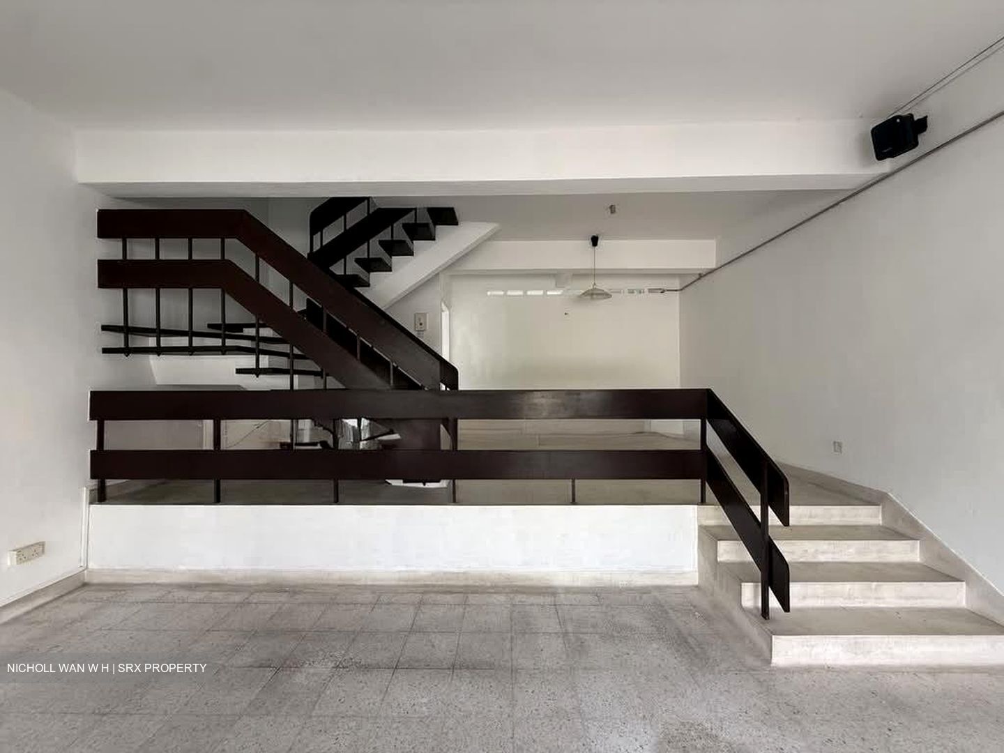 Golden Hill Estate (D19), Terrace #593667451